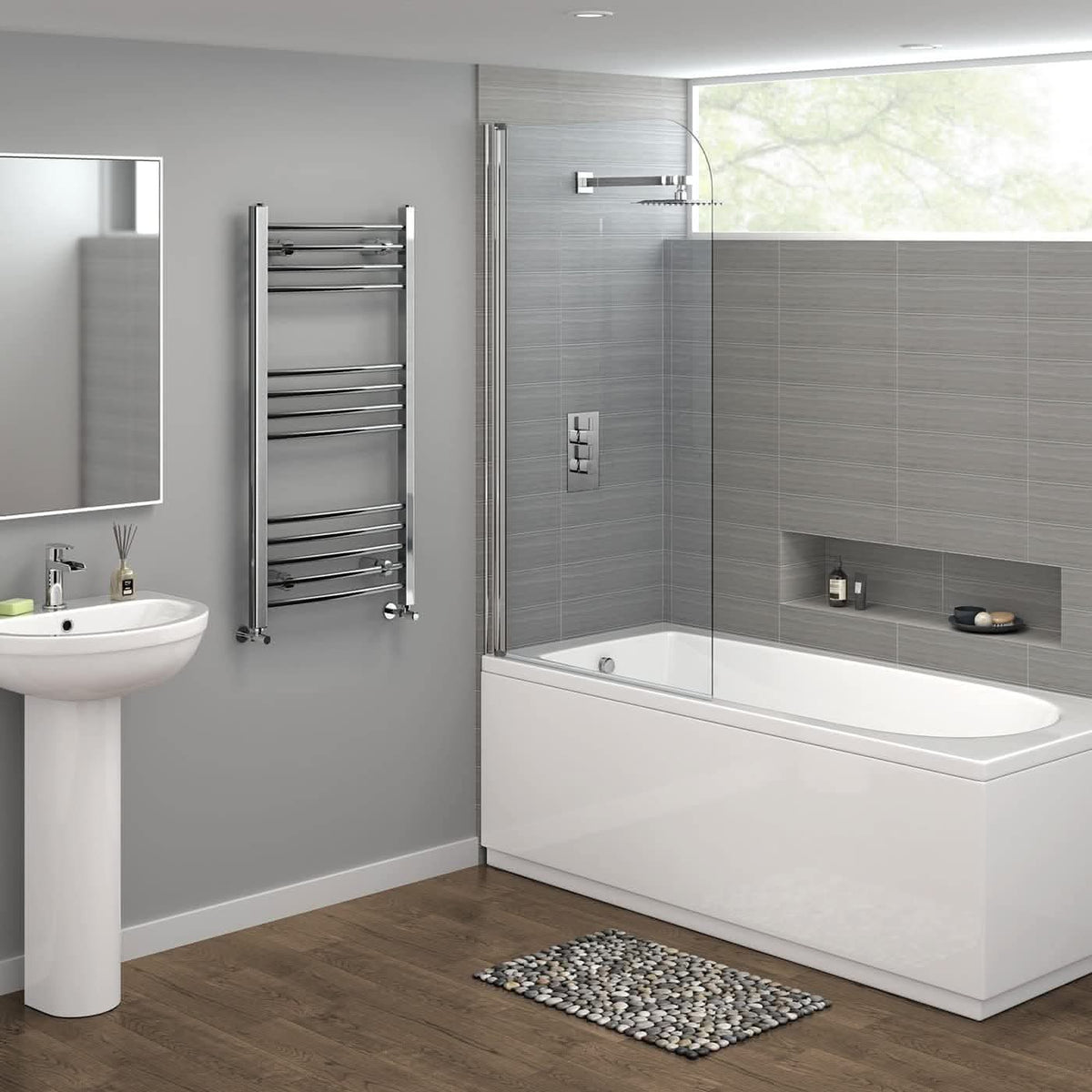 iBathUK Zypher Curved Heated Towel Rail Bathroom Radiator - Chrome
