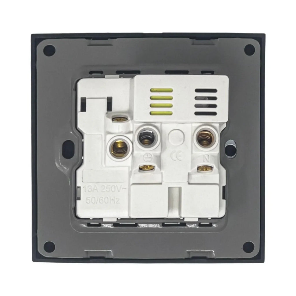 13A 1-Gang Switched Socket with USB A & C Ports | Ledison