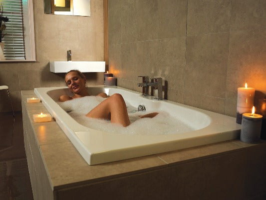 Luna Whirlpool Bath