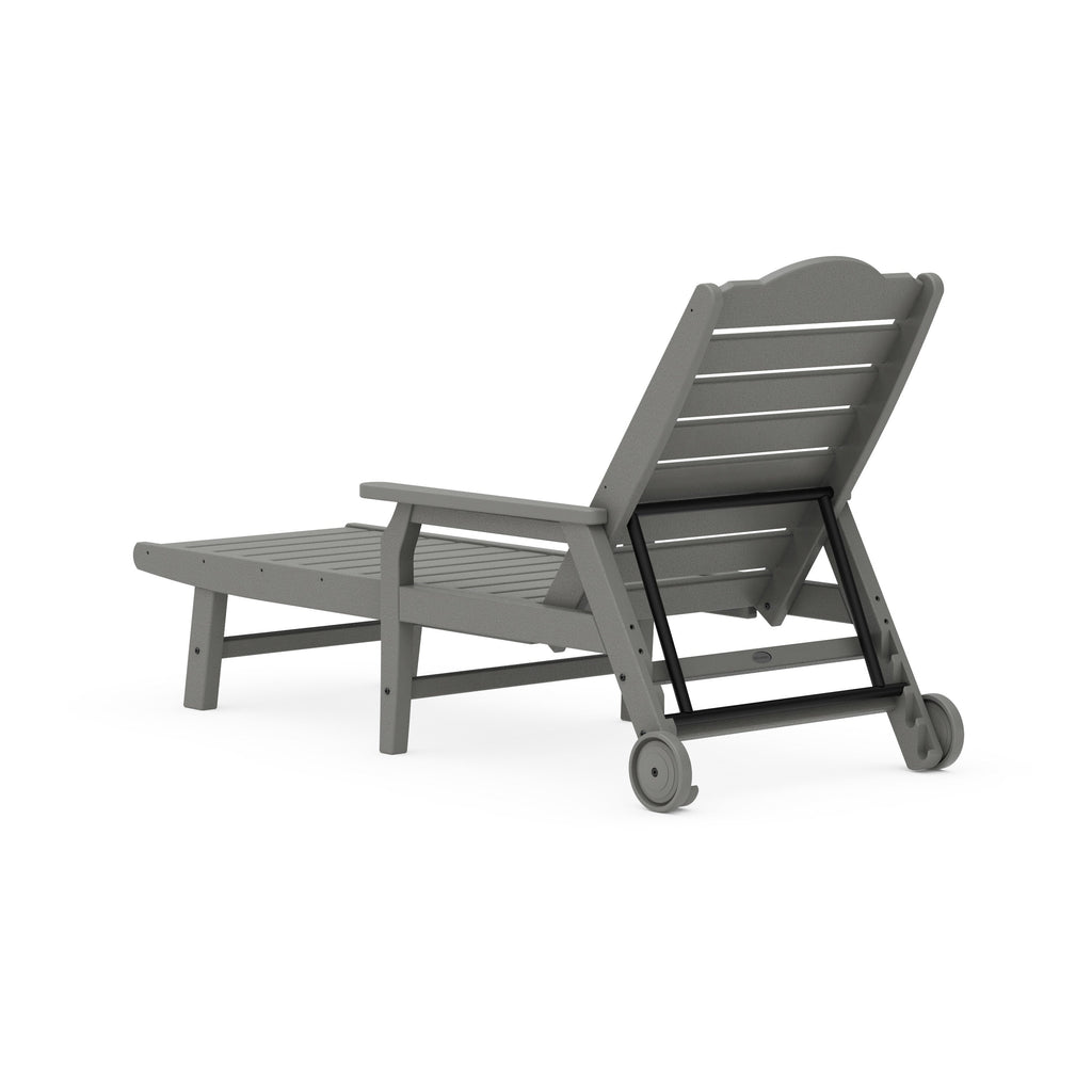 Savannah Chaise with Arms and Wheels