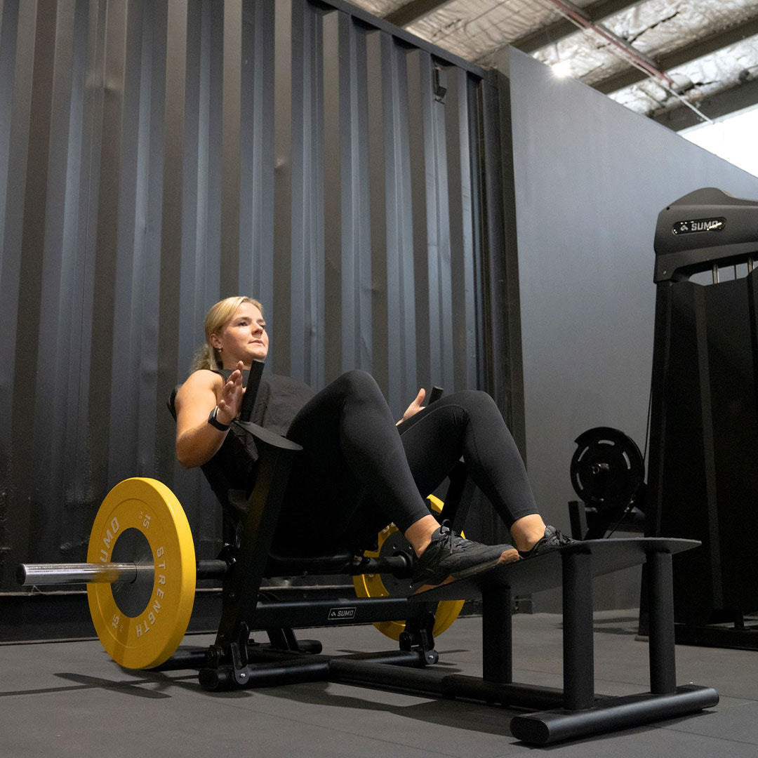 Plate Loaded Hip Thrust Machine