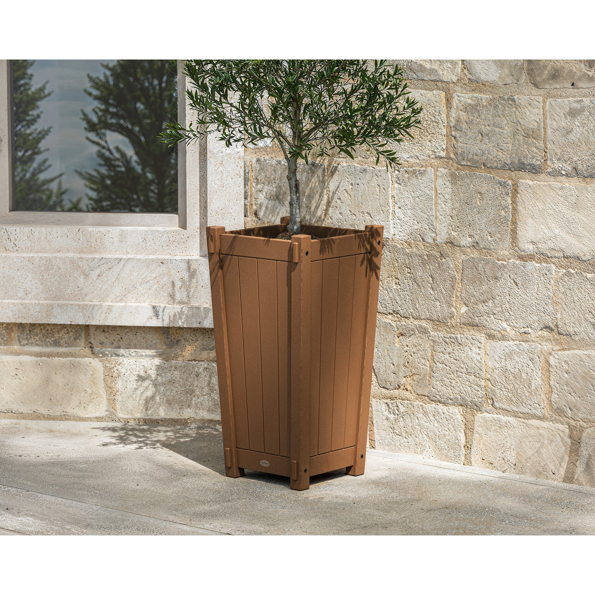 Vineyard Tapered Square Planter Box