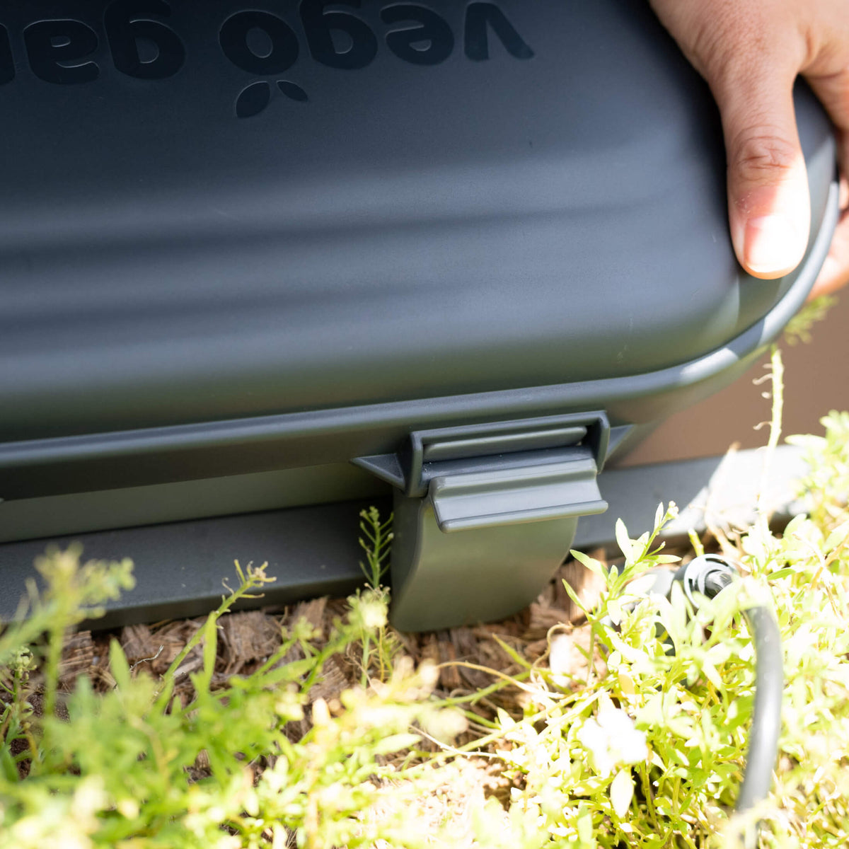 Hanging Garden Toolbox